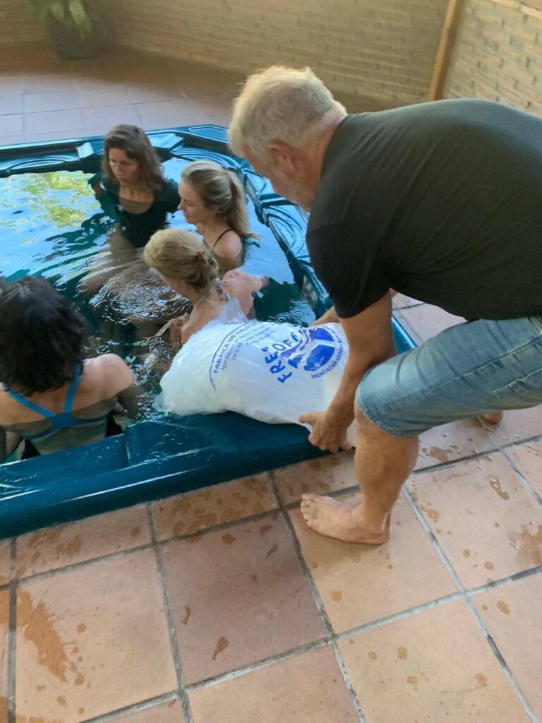 baños de agua fría, vida intermitente